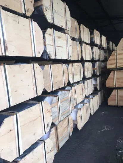 Regular Power Graphite Electrode with Nipples Size: Dia 600mm X 2000mm +/